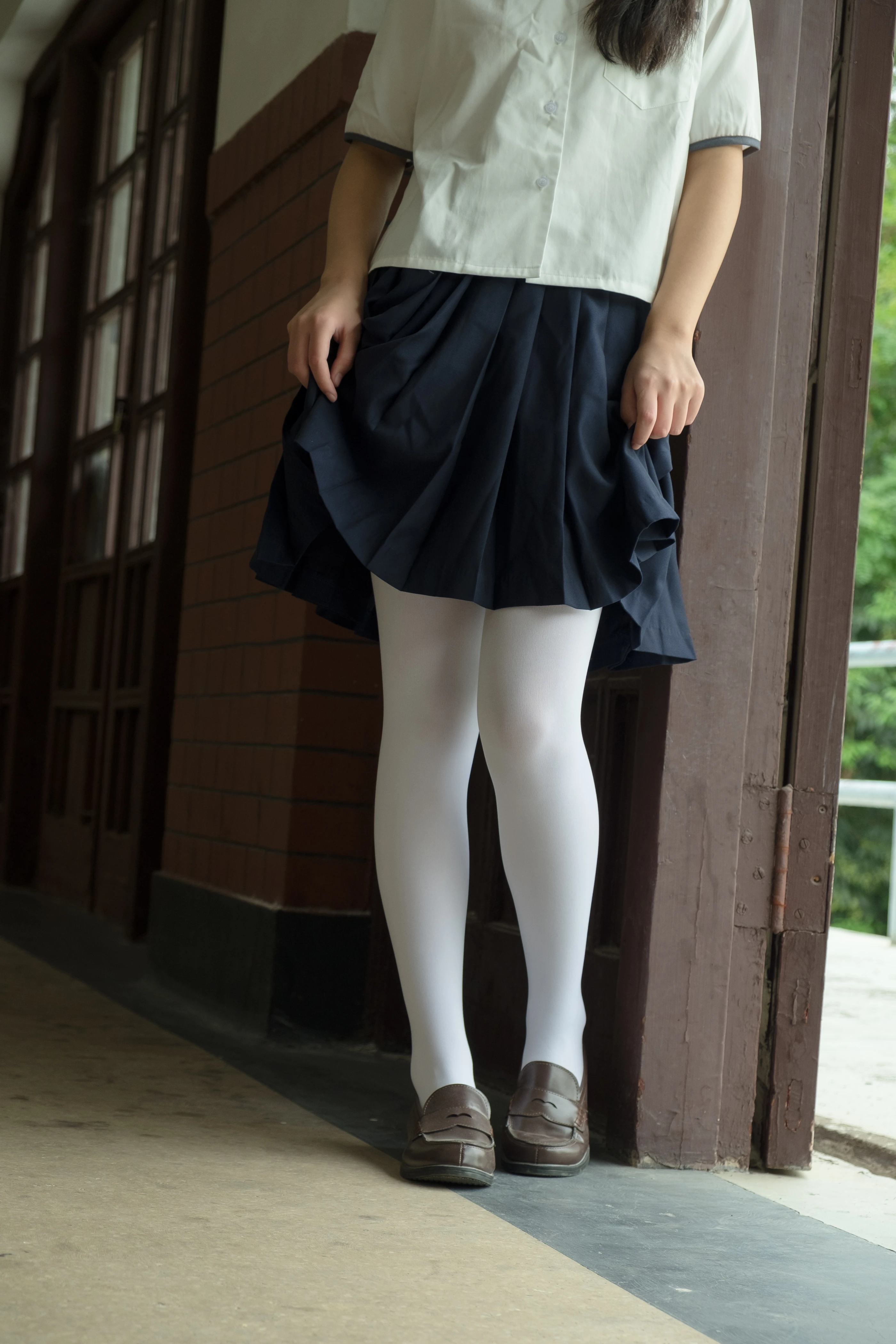 森萝财团 R15-034 [102P]插图9